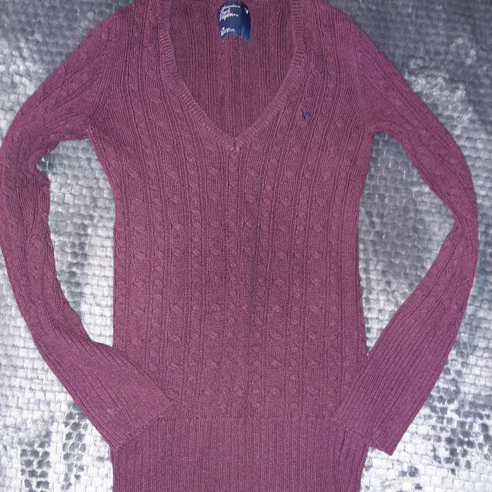 American eagle sweater